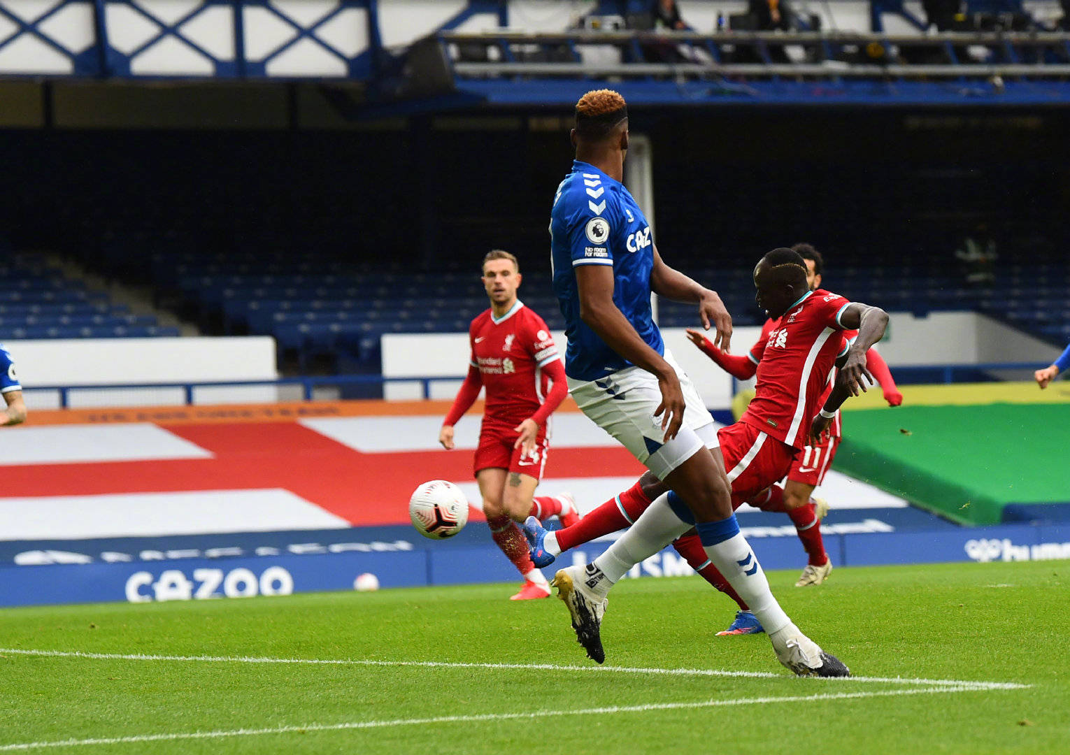 下选择通过 下选择通过