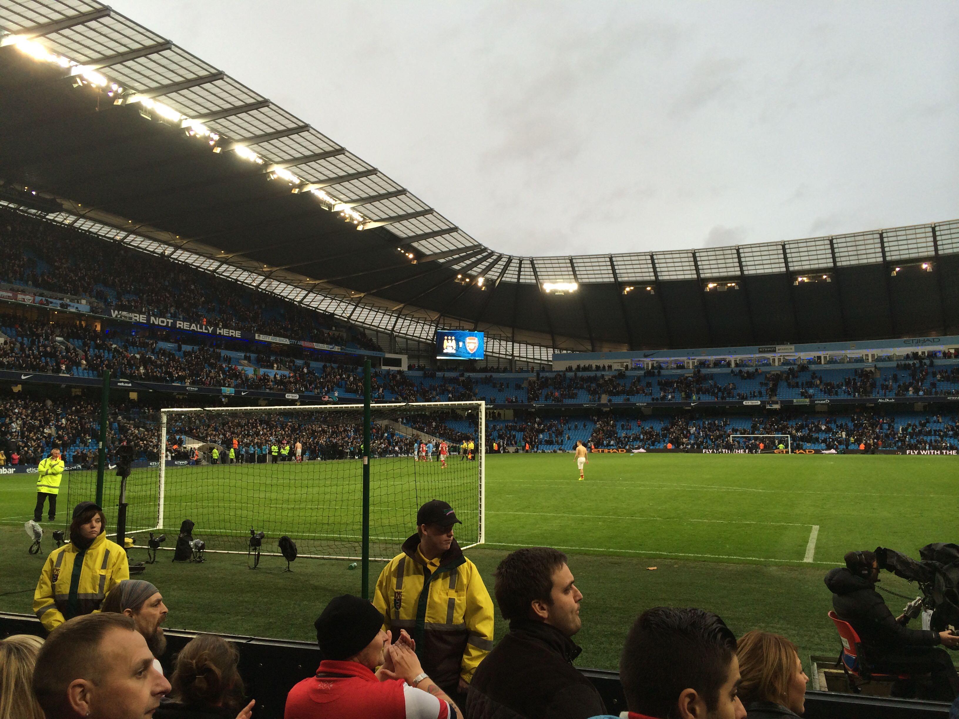 而引发了广 而引发了广